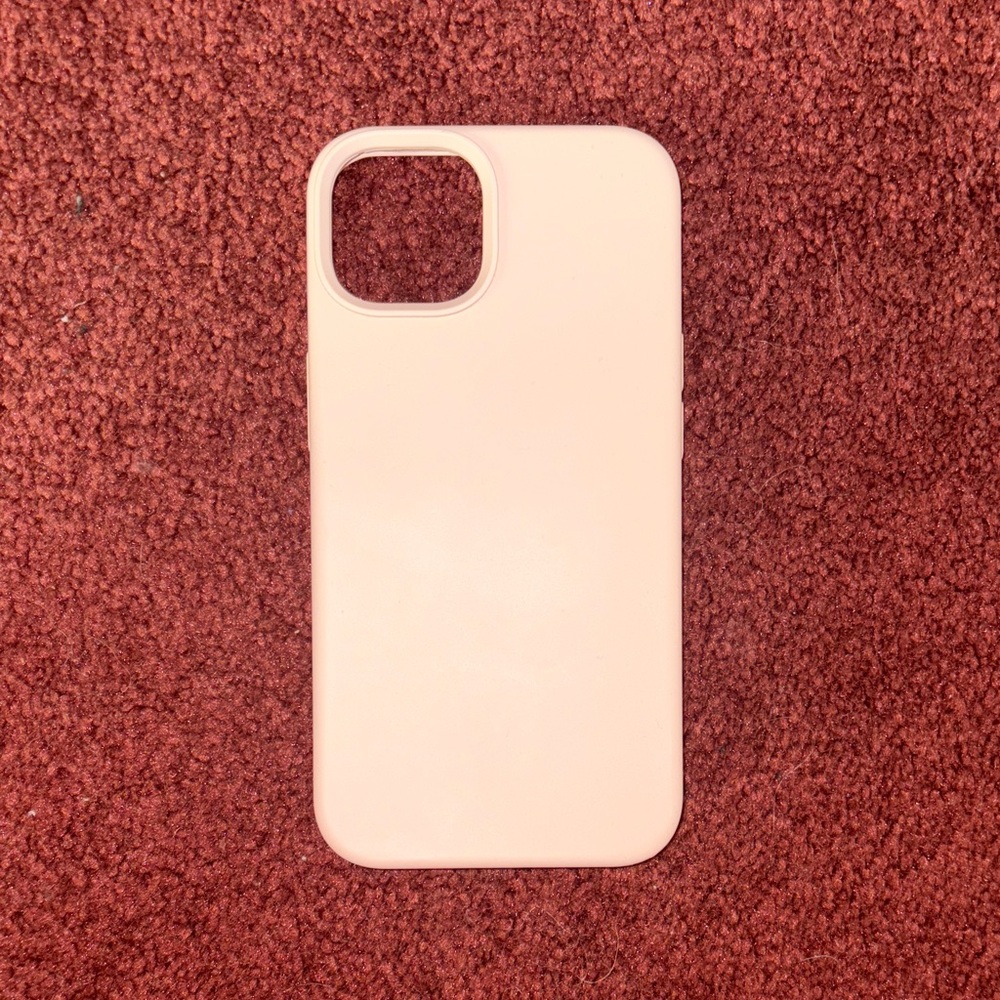 Nude iPhone 13/14/15 case